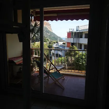 La Marjolaine Apartment *
